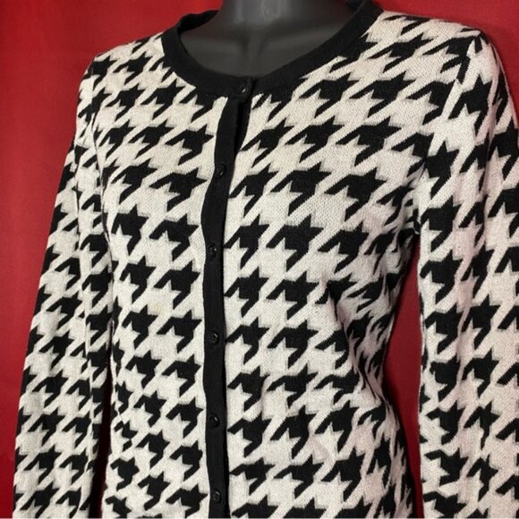 Merona Black and White Houndstooth Cotton Knit Cardigan - Picture 2 of 6
